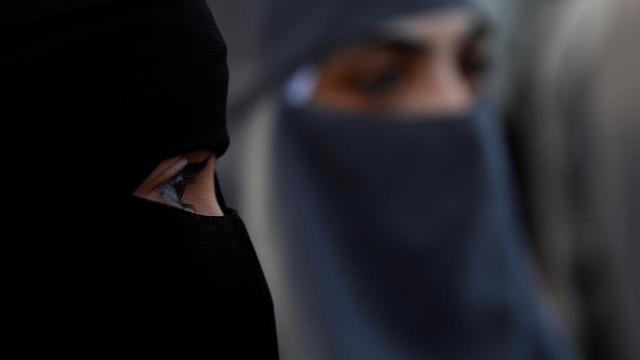 burka-pece-reu-1534704.jpg